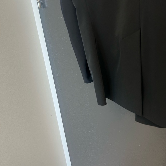 Holt Renfrew size 14 Black Double-Breasted Blazer EUC petty coat style buttons - Picture 8 of 15